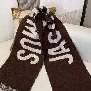 Jacquemus scarf